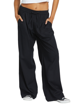 DROPPING IN PANT